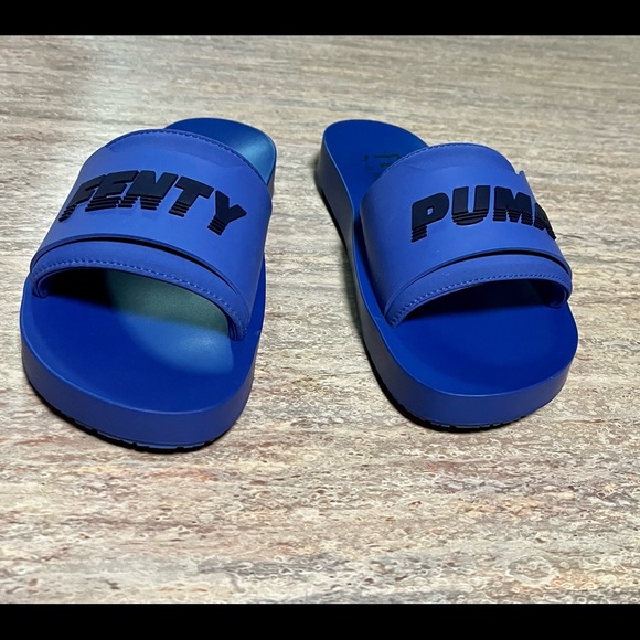 Fenty Puma by Rihanna Royal blue surf slides - Picture 11 of 16